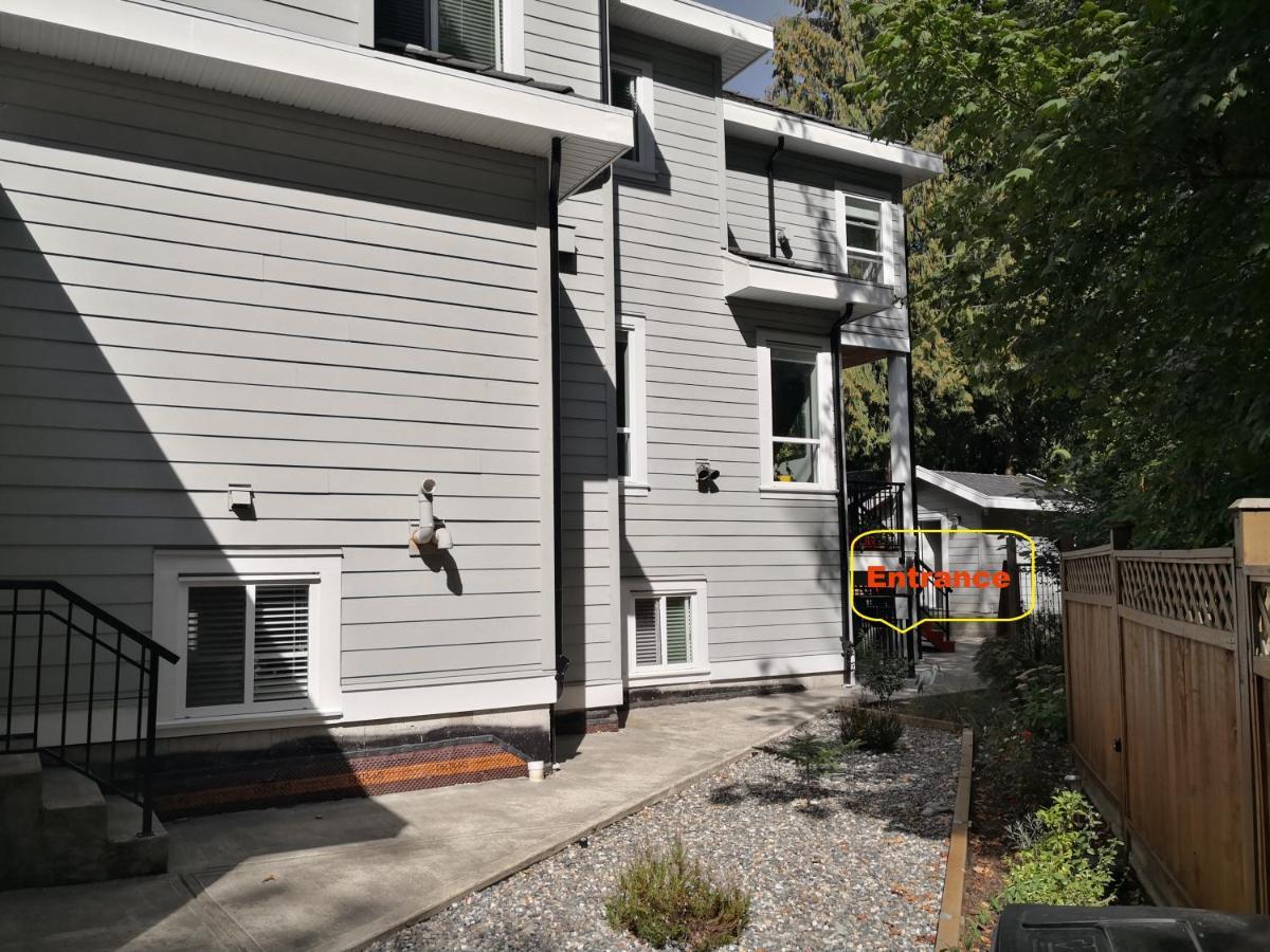 Entire Forest Home Near Nature & Amenities Surrey Exterior photo